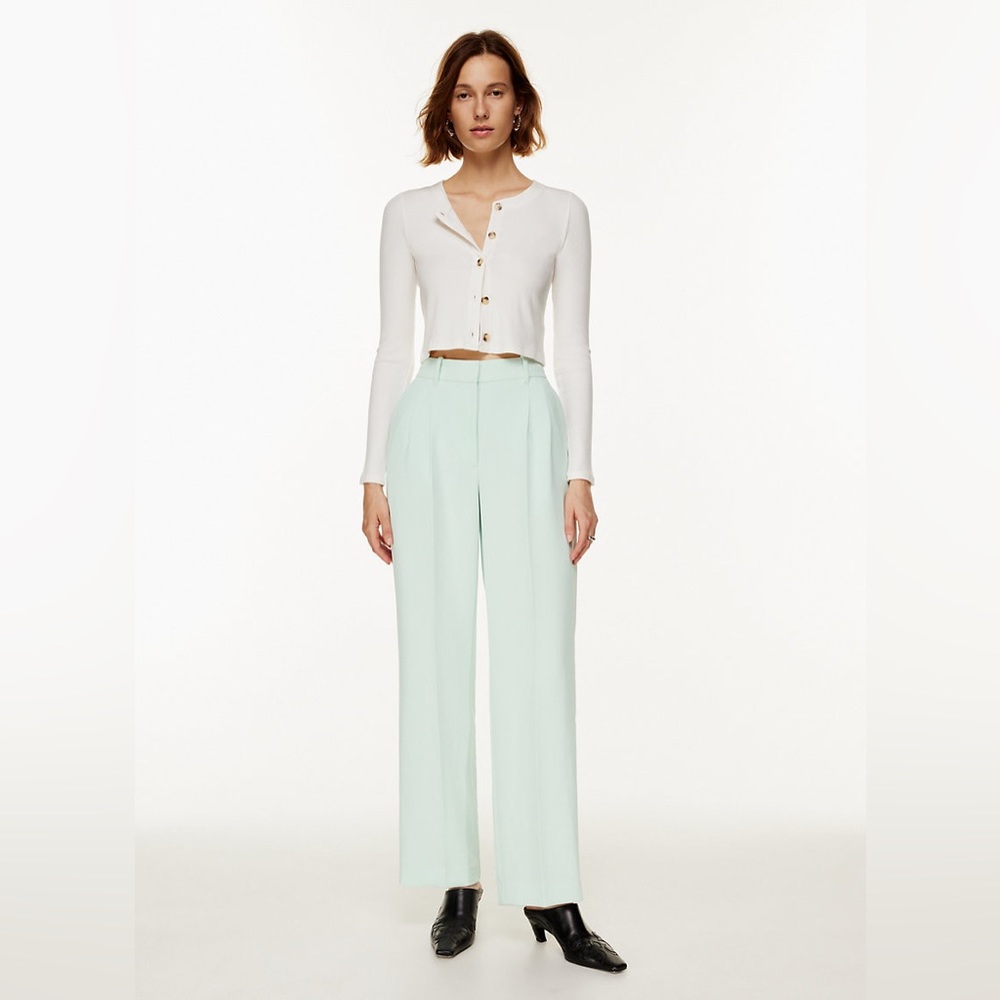 Aritzia Babaton Snowmelt Blue Effortless Pant 0 Short